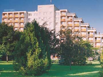 Aranypart Szallo-Koezoessegi Szallashely Siofok Exterior photo